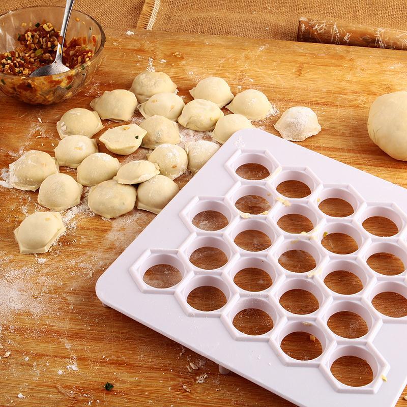 Dumplings Mould Ravioli Maker  - đánh giá và giá Kitchen Gadgets Pasta